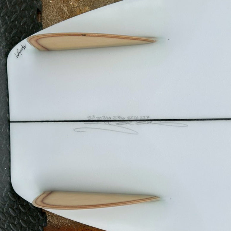 クリステンソンオーシャンレーサー5.5 CHRISTENSON SURFBOARD/クリステンソン OCEAN RACER 5'3