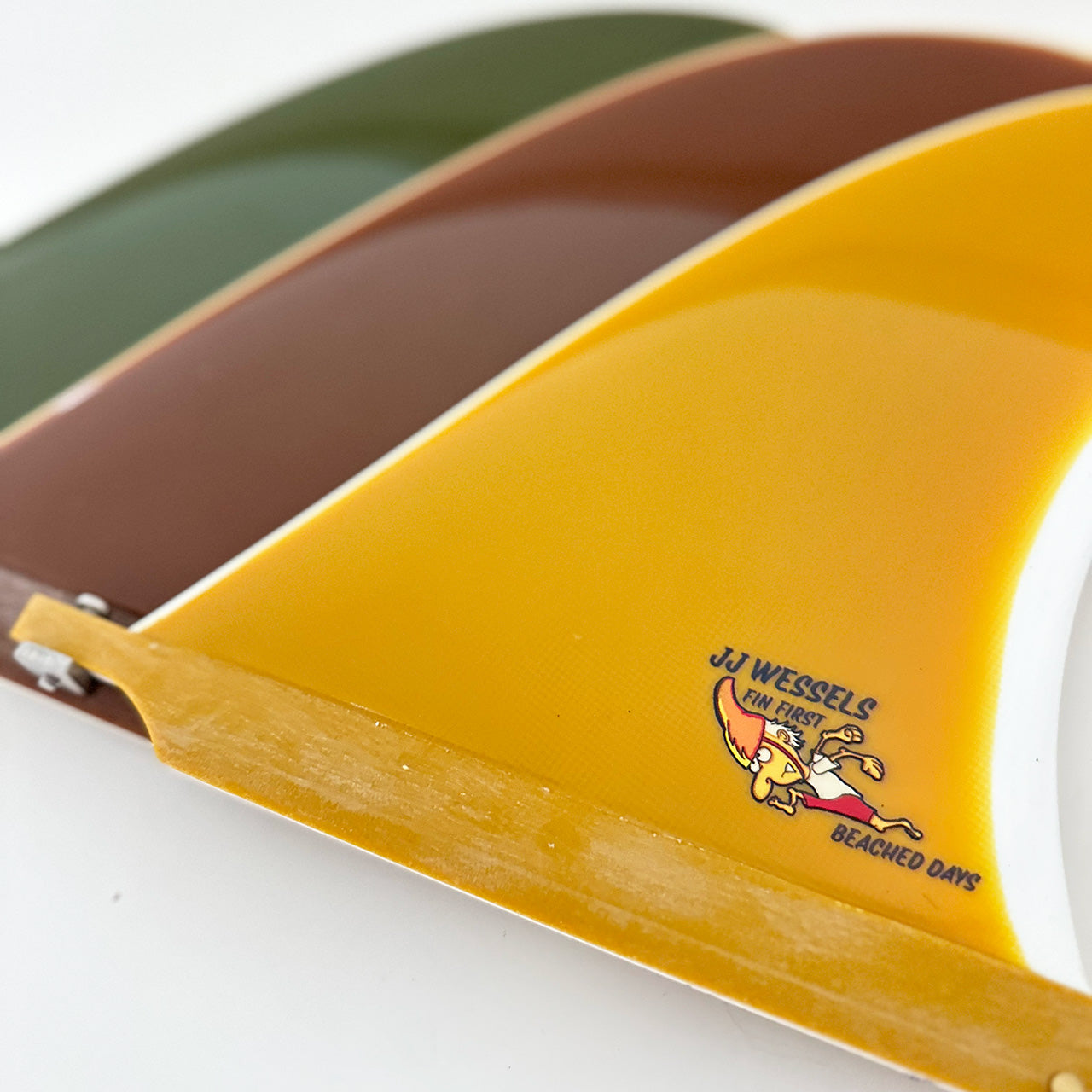 BEACHED DAYS AQUATIC DIVISION / JJ Wessels Pivot 9.75インチ